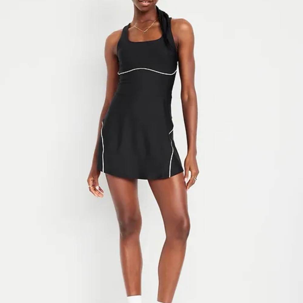 Old Navy Black Women's powesoft activewear dress with shorts built in